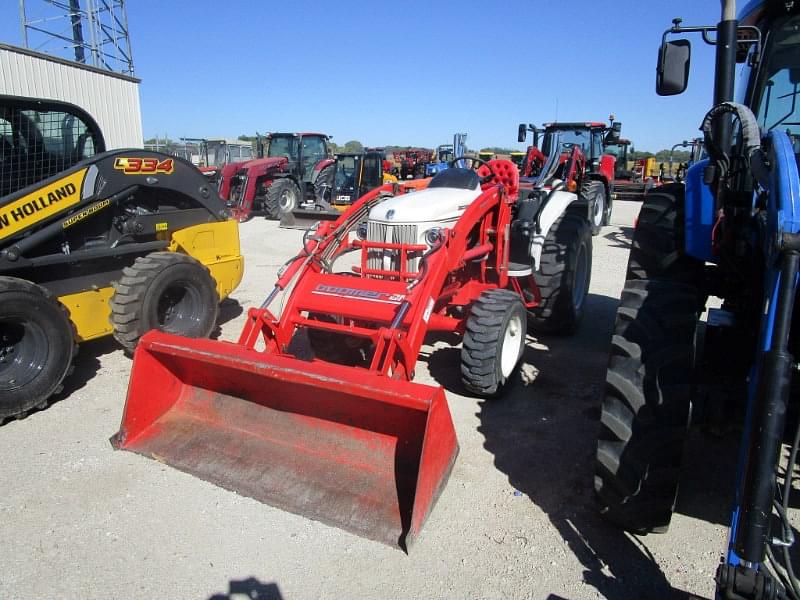 Image of New Holland Boomer 8N Primary image