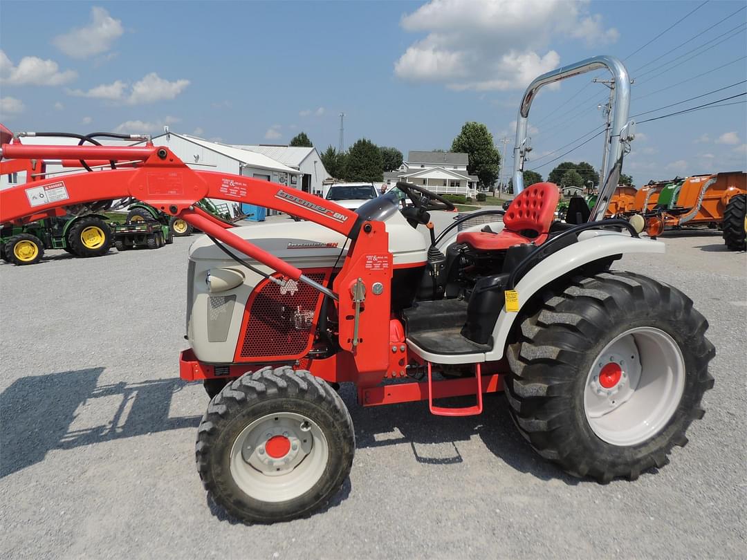 Image of New Holland Boomer 8N Primary image