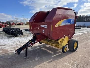 Main image New Holland BR7060