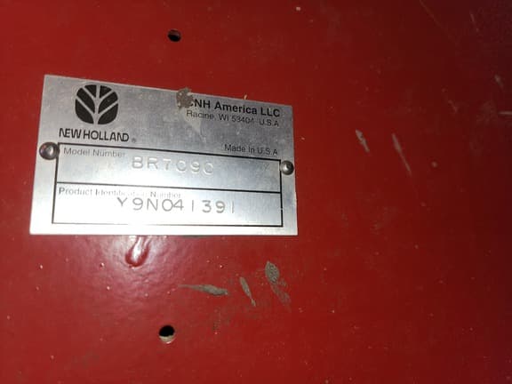 Image of New Holland BR7090 equipment image 2