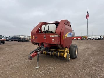 Main image New Holland BR7090