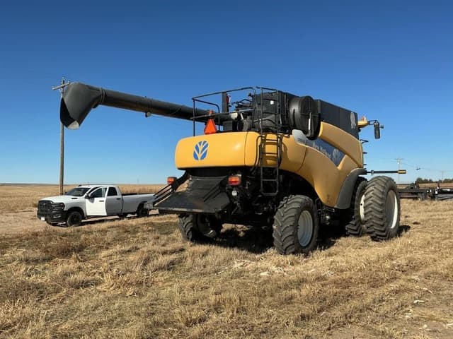 Image of New Holland CR9060 equipment image 3