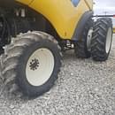 Thumbnail image New Holland CR9070 16