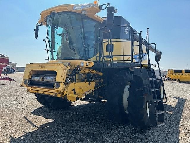 Image of New Holland CR9070 Primary Image