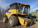 2010 New Holland CR9070 Image