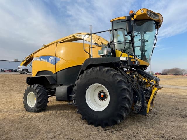Image of New Holland FR9080 equipment image 1
