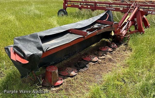 Image of New Holland H6750 equipment image 2