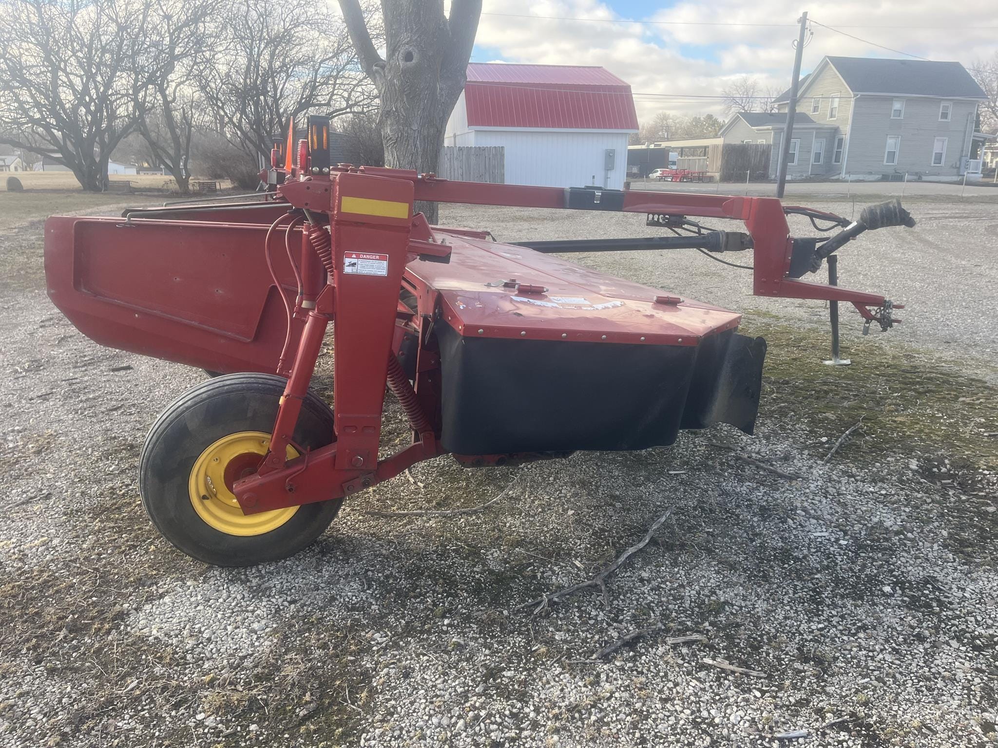 2010 New Holland H7230 Equipment Image0