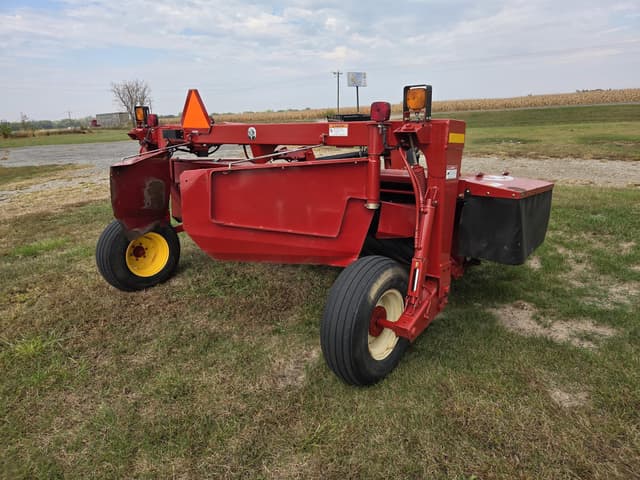 Image of New Holland H7230 equipment image 4