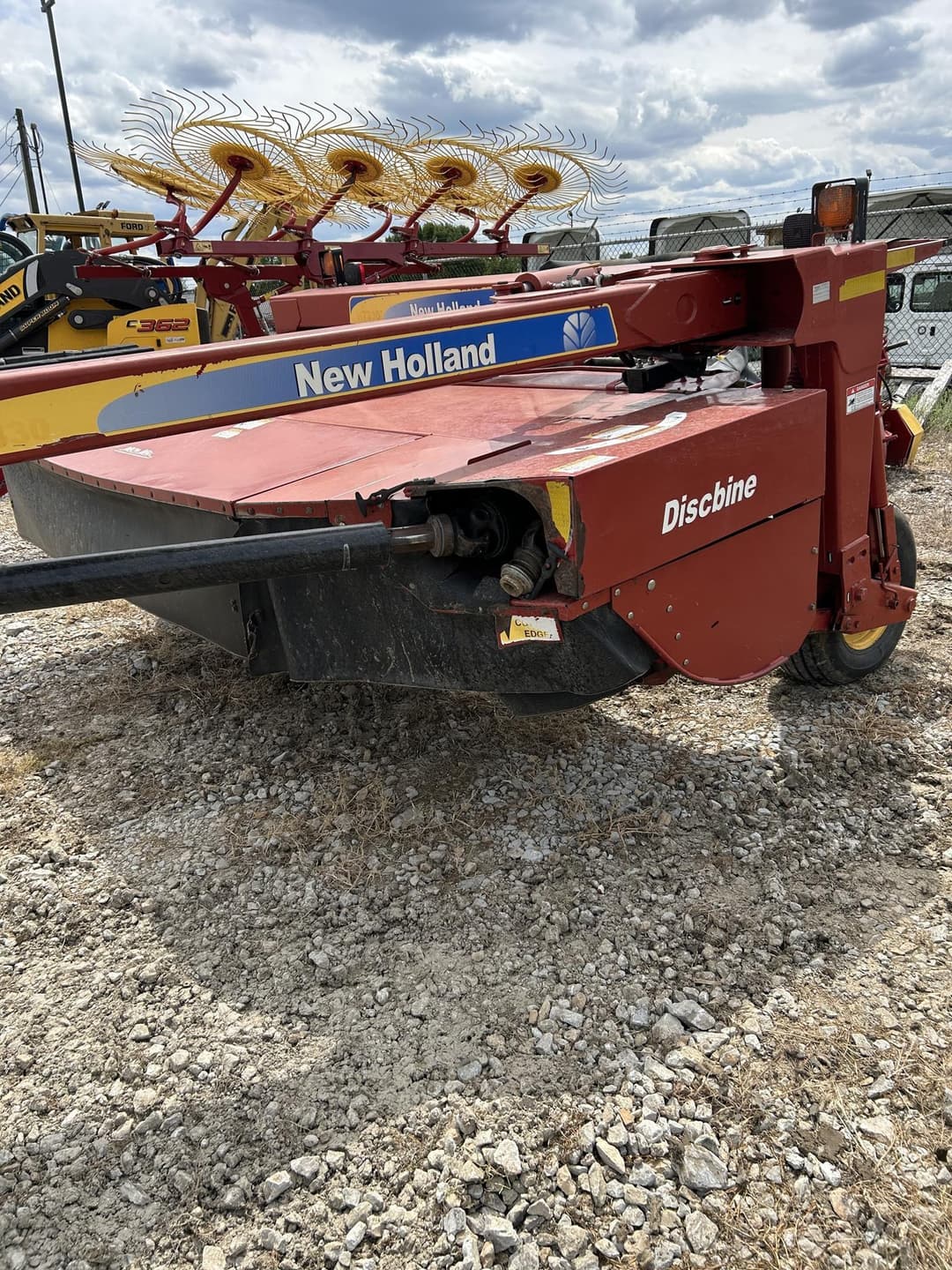 Image of New Holland H7330 Primary image