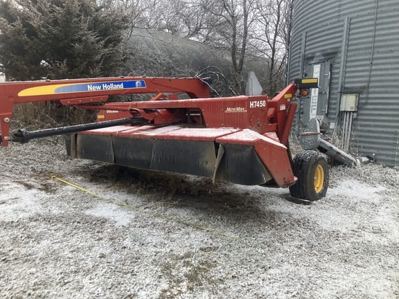 Main image New Holland H7450