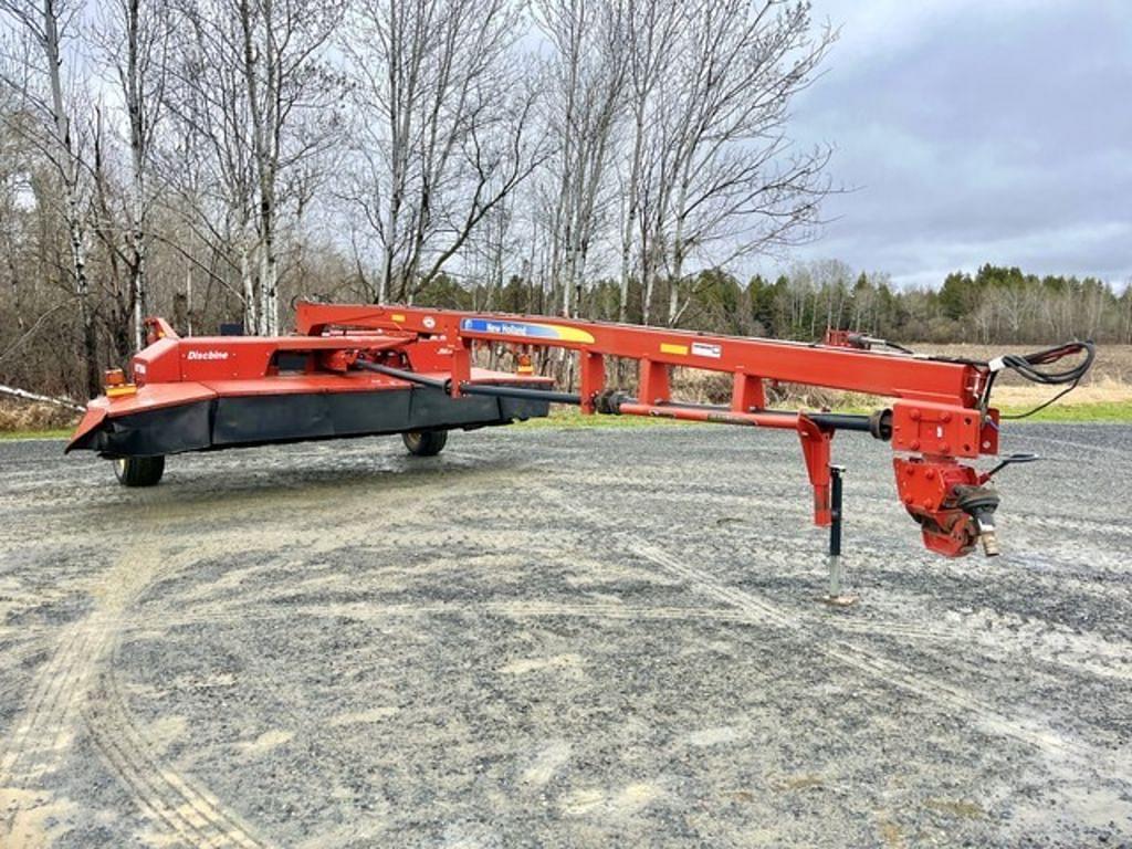 Image of New Holland H7560 Primary image