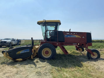Main image New Holland H8040