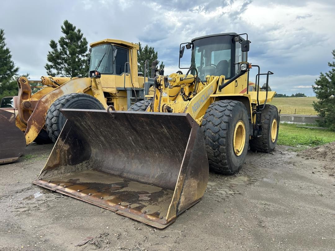 Image of New Holland LW190 Primary image