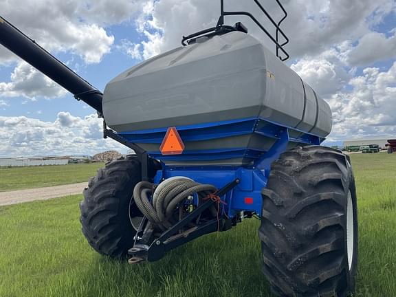 Image of New Holland P1060 equipment image 3
