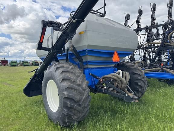 Image of New Holland P1060 equipment image 2