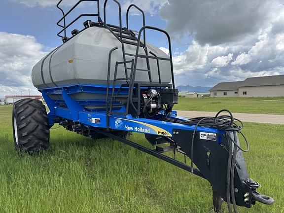 Image of New Holland P1060 equipment image 1