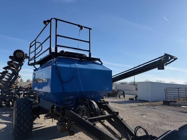 Image of New Holland SC230 equipment image 4