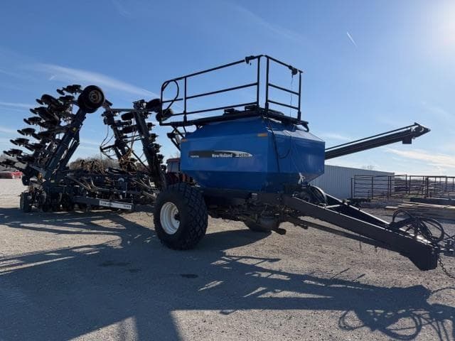 Image of New Holland SC230 equipment image 2