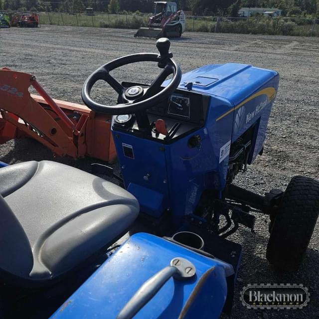 Image of New Holland T1520 equipment image 3