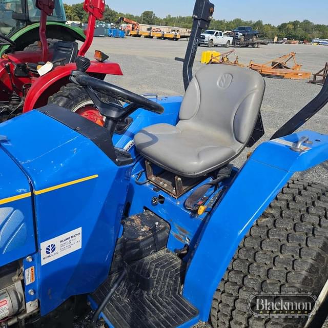 Image of New Holland T1520 equipment image 1