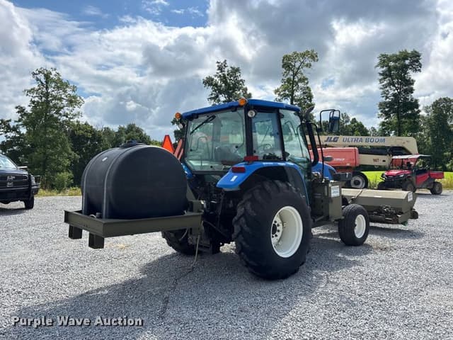 Image of New Holland T5050 equipment image 4