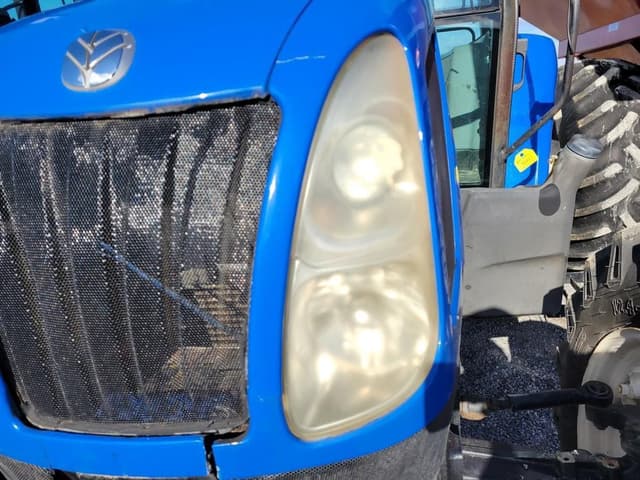 Image of New Holland T5060 equipment image 3