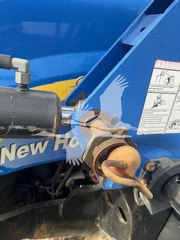 Image of New Holland T5070 equipment image 4