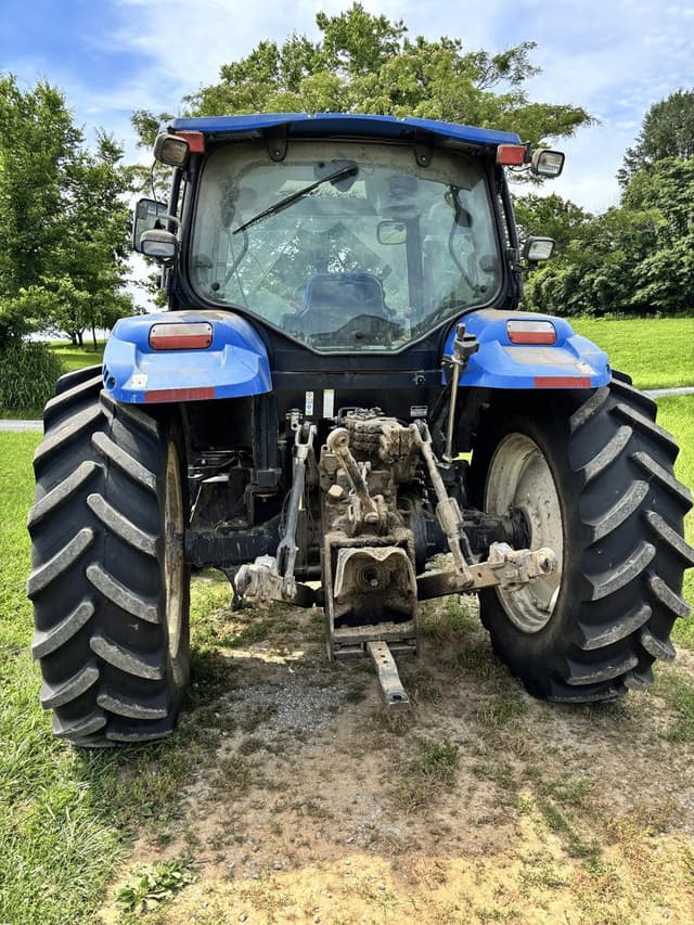 Image of New Holland T6030 equipment image 2