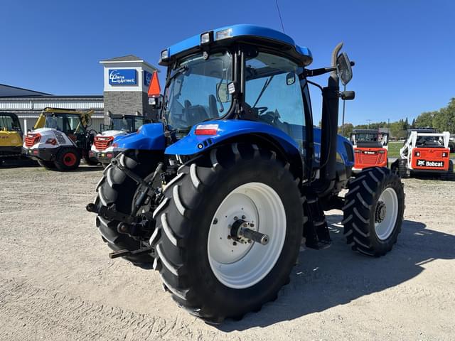 Image of New Holland T6050 Plus equipment image 2