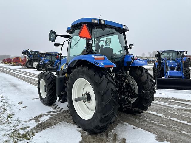 Image of New Holland T6050 Plus equipment image 2