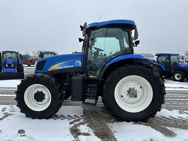 Image of New Holland T6050 Plus equipment image 1