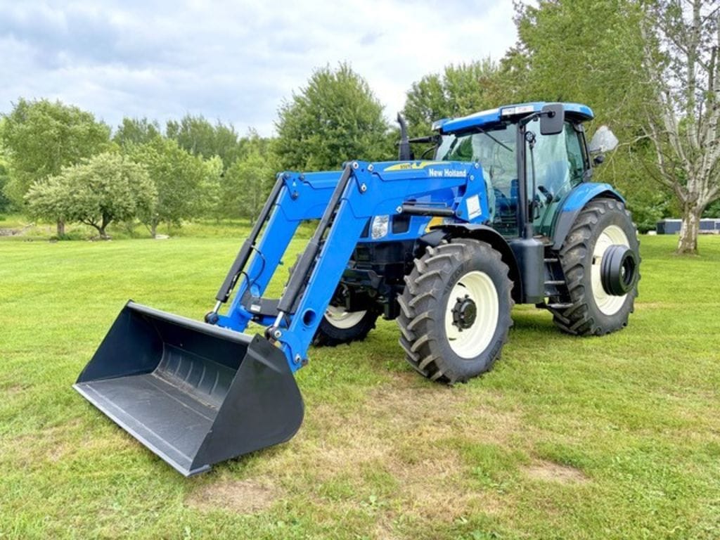 2010 New Holland T6070 Image