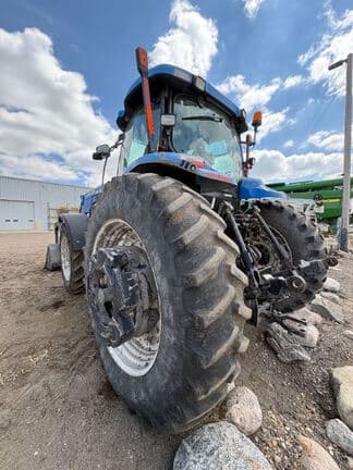 Image of New Holland T7050 equipment image 2