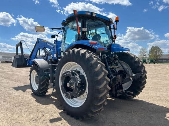 Image of New Holland T7050 equipment image 3