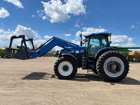 Image of New Holland T7050 equipment image 1
