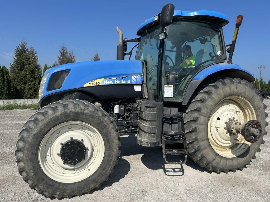 Image of New Holland T7050 Primary image
