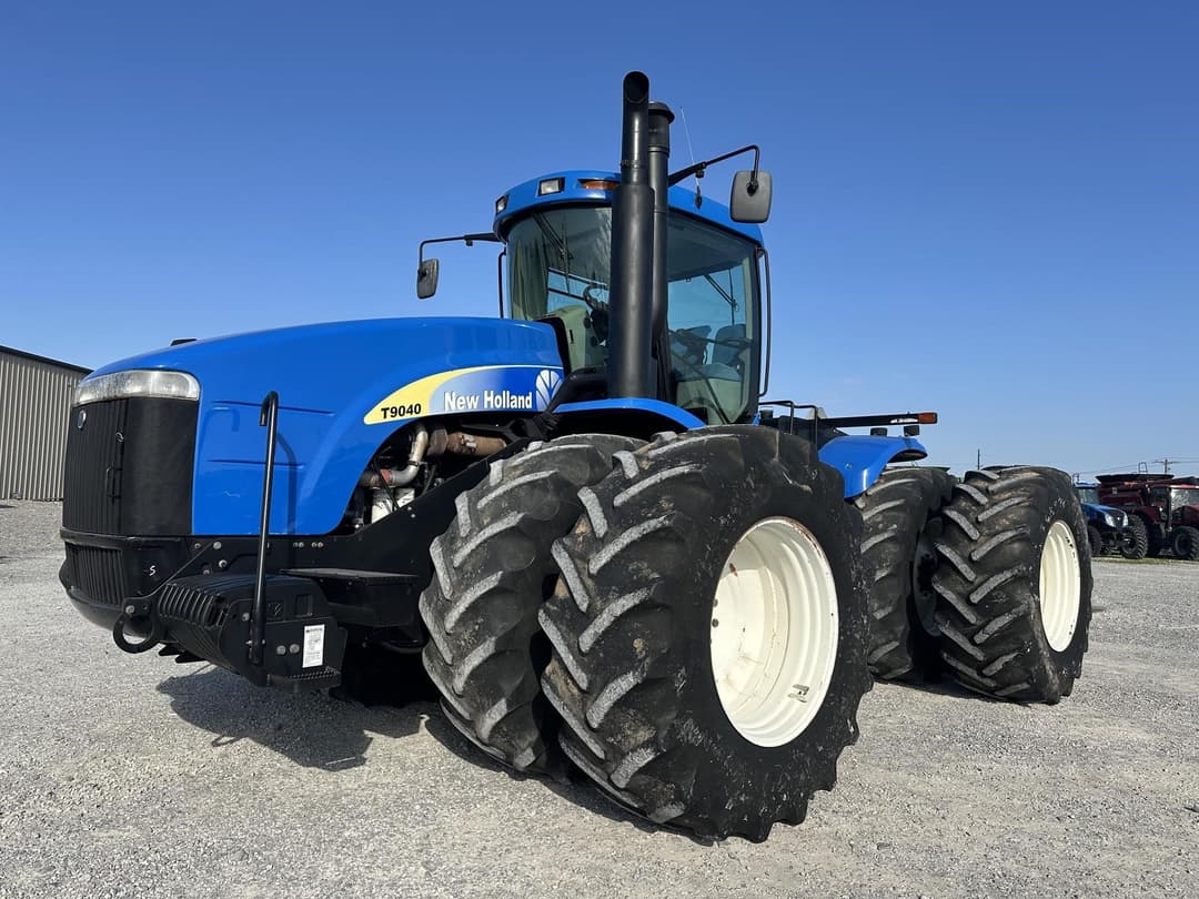 Image of New Holland T9040 Primary image