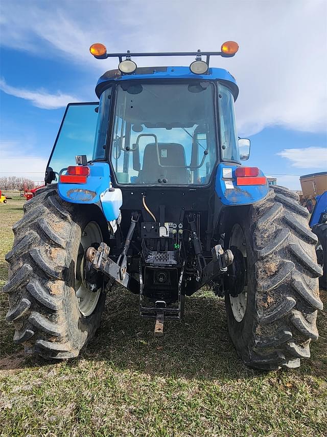 Image of New Holland TD5050 equipment image 3