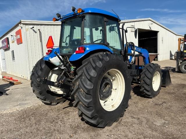 Image of New Holland TD5050 equipment image 3