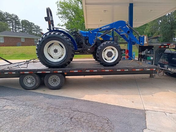 2010 New Holland TT75A Equipment Image0