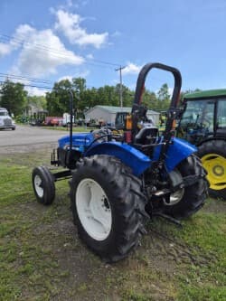 Image of New Holland Workmaster 55 equipment image 3