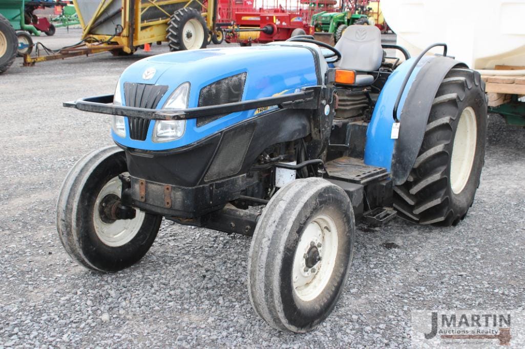 Main image New Holland T4040F