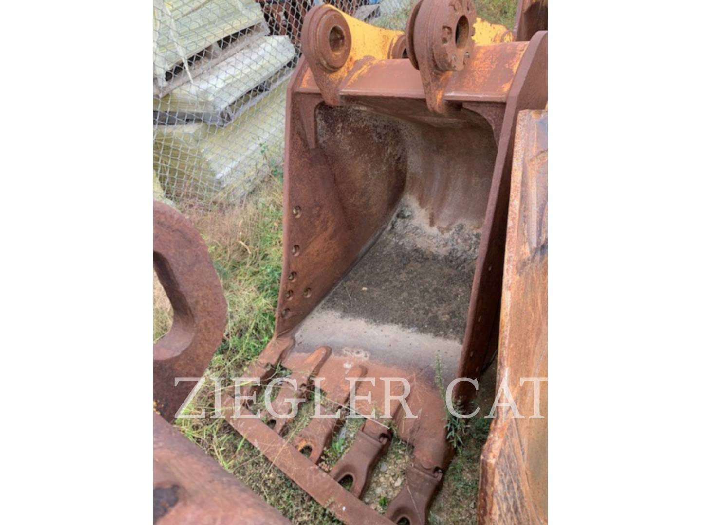 2010 Caterpillar Bucket Equipment Image0