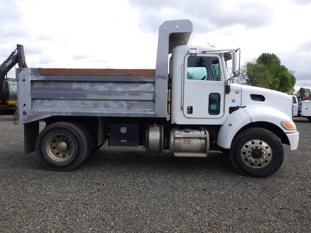 Image of Peterbilt PB337 equipment image 3