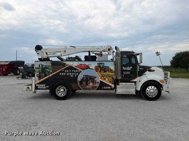 Image of Peterbilt 337 equipment image 3