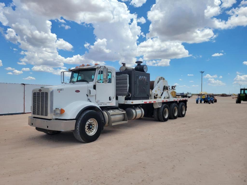Image of Peterbilt 365 Primary image