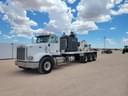2010 Peterbilt 365 Image