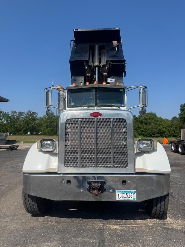 Image of Peterbilt 365 equipment image 4