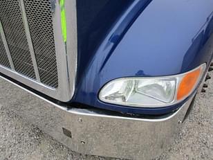 Main image Peterbilt 386 18